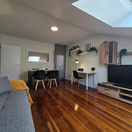 Centrico Atico Rh-10 Appartement