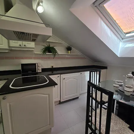 Lägenhet Centrico Atico Rh-10 Solares