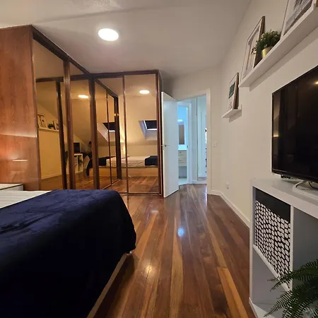 Lägenhet Centrico Atico Rh-10 *