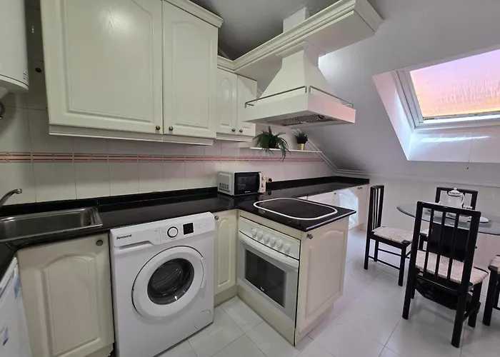 Centrico Atico Rh-10 Appartement